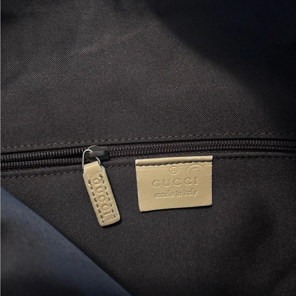 Gucci Beige Suede Hobo Shoulder Bag - Picture 7 of 14